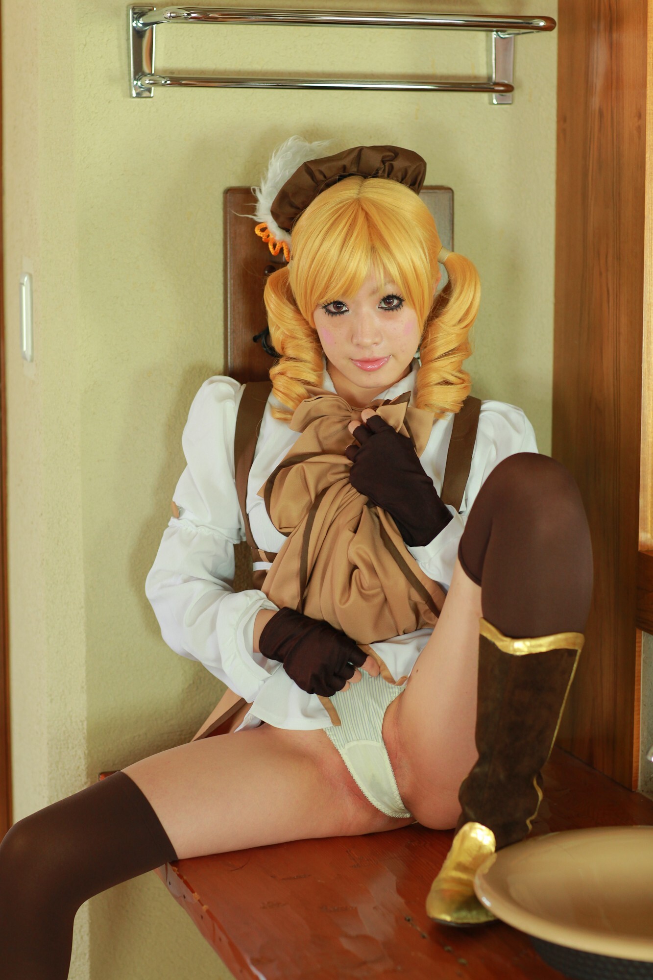 [Cosplay]  Mahou Shoujo Madoka Magika - New Mami Tomoe Hot Cosplay 1
